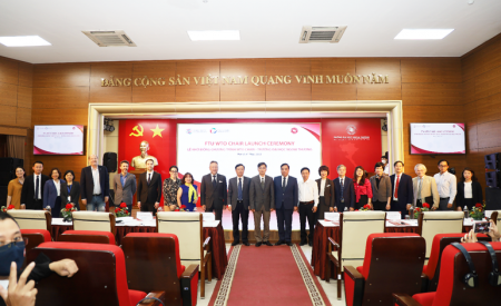 co-so-dai-hoc-duy-nhat-viet-nam-tham-gia-wto-chairs-programme-207782.html